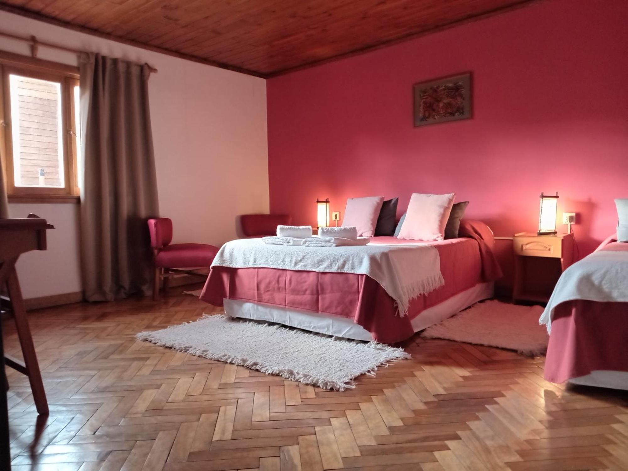 Hospedaje Amilcar Esquel Bagian luar foto
